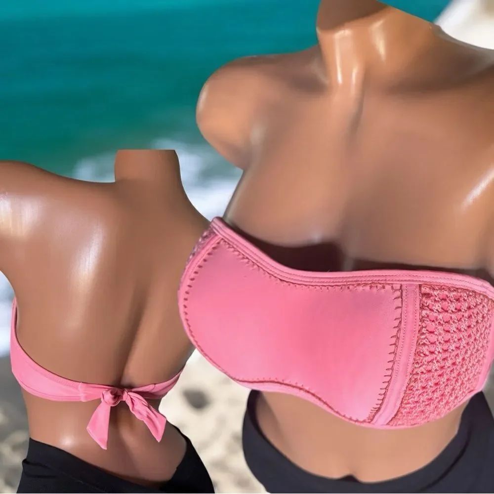 XHILARATION l Light Peach Coral Bikini Top l Crochet l Tie back l Padded l M EUC
